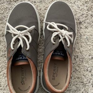Comfy Sperry shoes